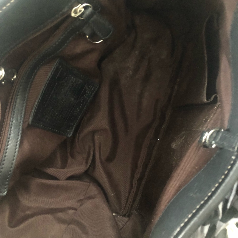 Coach purse black authentic with black and gray scarf - Picture 6 of 10